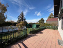 Sonnige Gartenterrasse eines Hauses in guter Lage Nähe Flughafen Wien